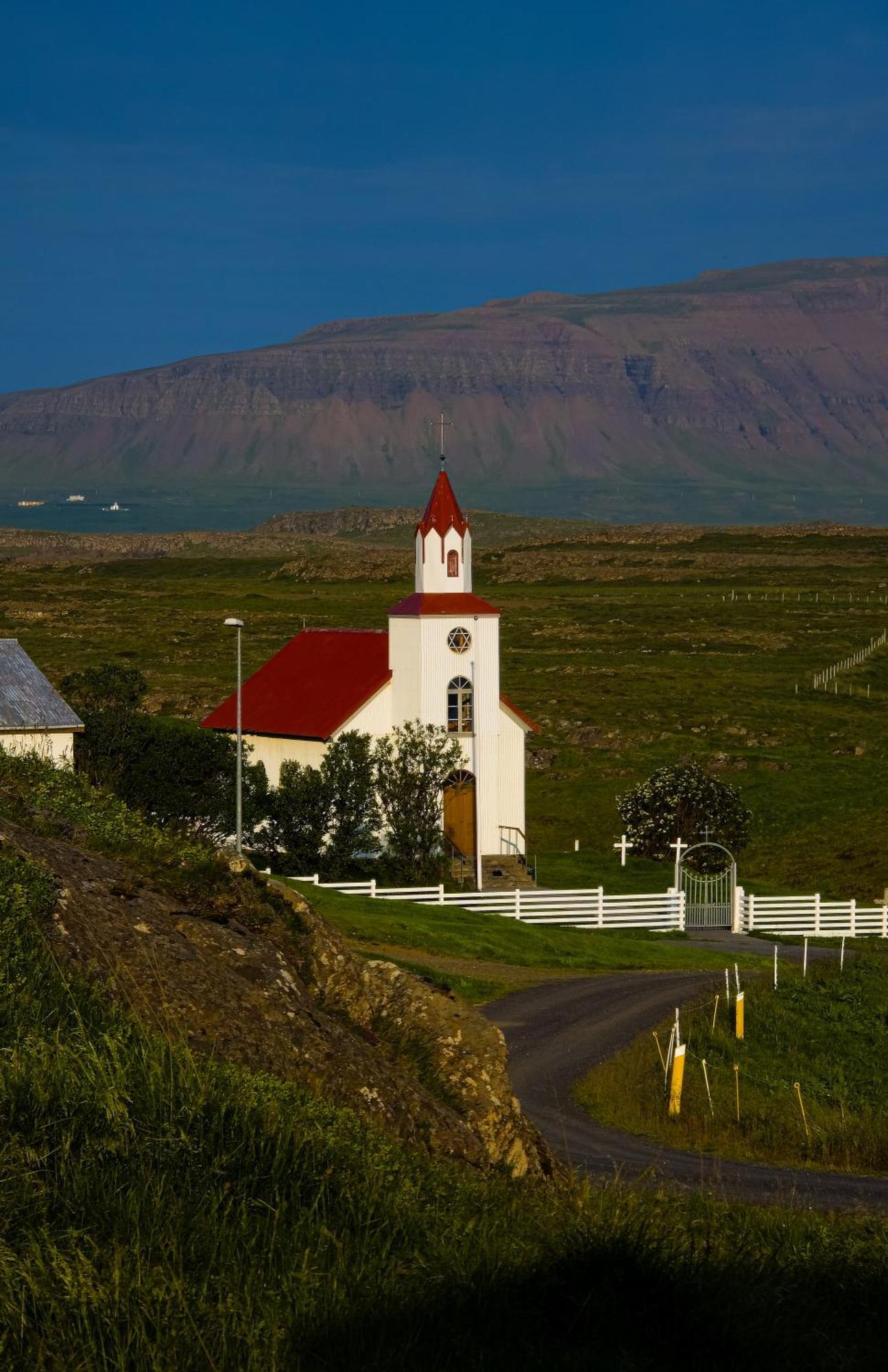 Helgafell Guesthouse 斯蒂克松鲁姆 外观 照片